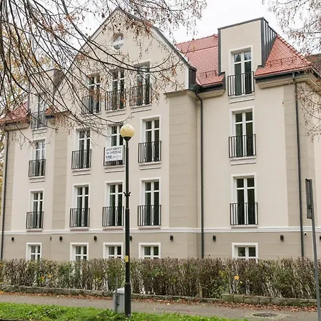 Ms-apart Willa W Parku - Apartment Duszniki Zdroj